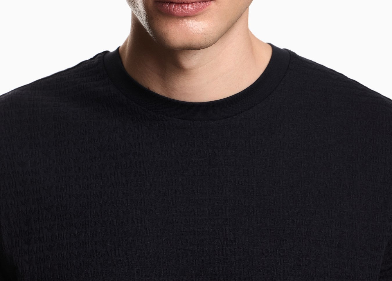 T.SHIRT  EMPORIO ARMANI